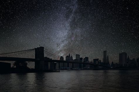 This Is What the Sky Could Look Like Over New York -  NYTimes.com - I want to see more of this guy's work and buy one! Thierry Cohen, City Sky, Dark City, Wattpad Romance, Light Pollution, Sky Photos, World Cities, Photo Series, Night Sky Photos