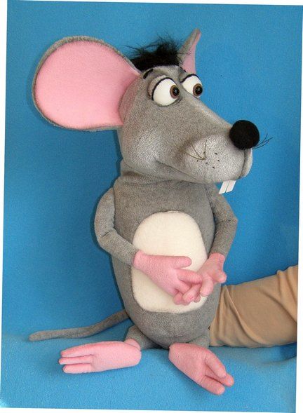 Rat Puppet, Mouse Puppet, Full Body Puppets, Sock Puppets, Puppet Making, Puppet Show, Girls Socks, Diy Costumes, Rats