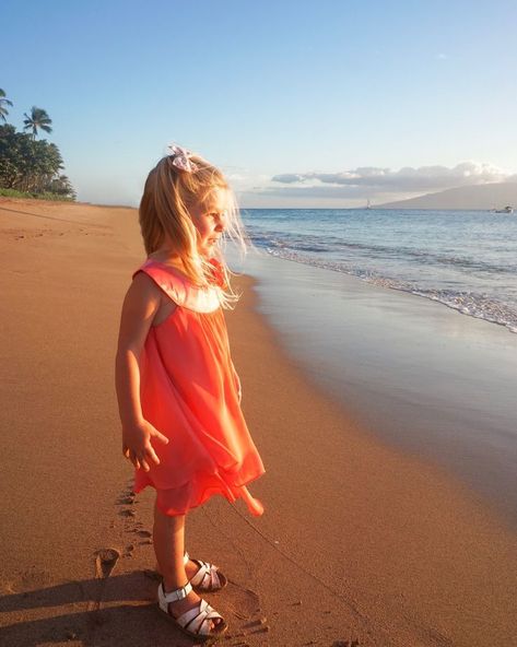 Traveling to Maui with Kids, traveling with children, Hawaii Guide, Kaanapali Beach Maui With Kids, Kaanapali Maui, Stylish Baby Boy Outfits, Hawaii Guide, Toddler Clothing Stores, Traveling With Children, Golden Hour Photoshoot, Hawaii Kids, Simple Diy Projects