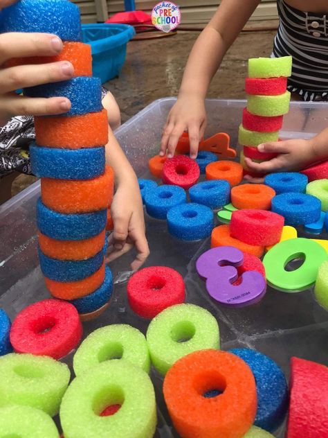 Summer Themed Activities, Outdoor Preschool, Summer Preschool Activities, Preschool Sensory, Toddler Games, Infant Room, Math Patterns, Sensory Ideas, Summer Math