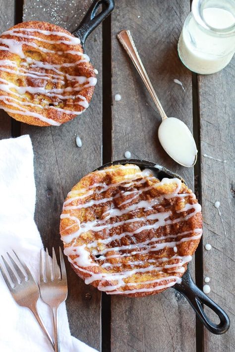 Chocolate Chip Pumpkin Cinnamon Roll Dutch Baby - Half Baked Harvest Delicious Sweets, Dream Food, Sweet Dog, Delectable Desserts, Choco Chips, Half Baked, Dutch Baby, Cookie Cups, Half Baked Harvest