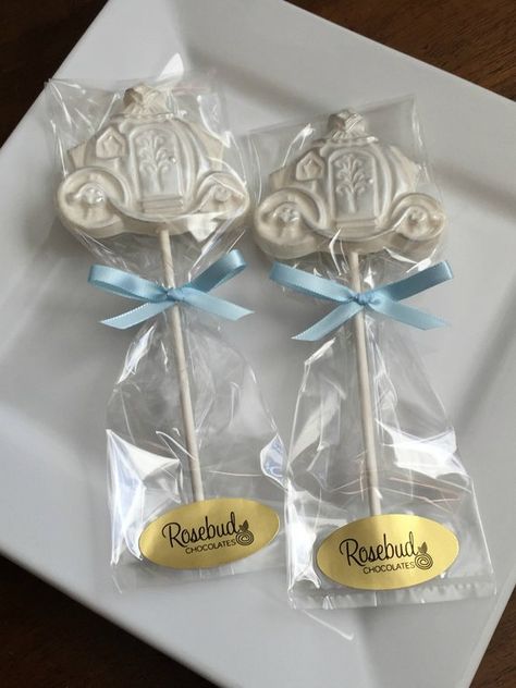 Bridal Shower Ideas Blue, Princess Bridal Shower Ideas, Princess Bridal Shower, Cinderella Bridal Shower, Cinderella Quinceanera Themes, Cinderella Wedding Theme, Cinderella Sweet 16, Lollipop Party, Cinderella Theme