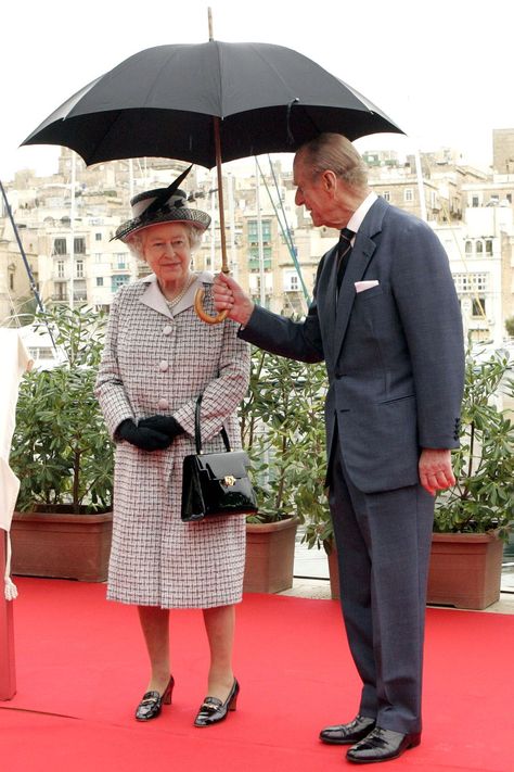 Prince Philip Queen Elizabeth, Elizabeth Philip, 70th Wedding Anniversary, Princesa Elizabeth, Queen And Prince Phillip, Düşes Kate, Rainha Elizabeth Ii, Hm The Queen, Prinz Harry