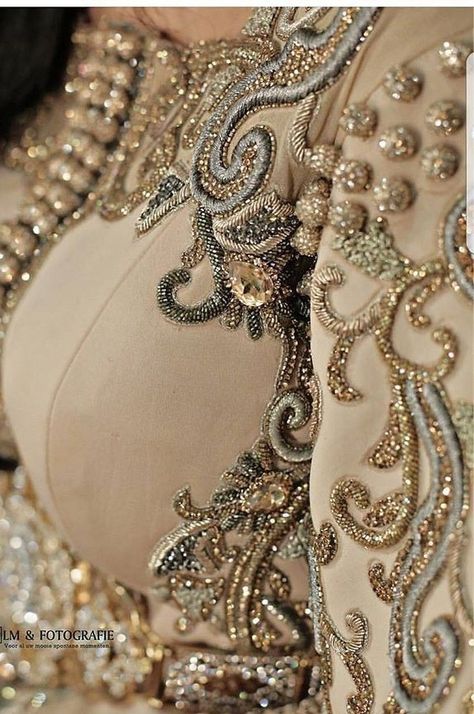 Caftan Gallery, Couture Dior, Tambour Beading, Gold Work Embroidery, Tambour Embroidery, Beadwork Embroidery, Motifs Perler, Moroccan Fashion, Fashion Embroidery