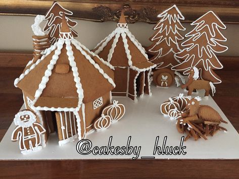 Hagrids hut and the forbidden forest made out of gingerbread.  Harry Potter Ginger bread house. Harry Potter. Christmas.  Pattern was created with our imaginations... It's a holiday tradition to make a Harry Potter themed gingerbread !  Check out my Instagram @cakesby_hluck for more cake and gingerbread inspiration    Christmas, winter holidays, crafts , gingergread houses. Gingerbread House Hagrids Hut, Hagrids Hut Gingerbread House, Gingerbread Harry Potter, Gingerbread House Harry Potter, Gingerbread Christmas Theme, Harry Potter Gingerbread House, Gingerbread House Themes, Gingerbread House Pink, Gingerbread House Pictures