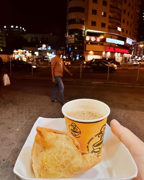 Samosa & Karak Chai: Humble Delights of Dubai ☕🥟 Finding flavor and warmth in the heart of Dubai’s humble chai stand - where every sip of karak chai and bite of samosa tells a story of simple pleasures and joyful moments. 💖✨ #DubaiKarakChai #HumbleDelights #SamosaAndChai #SimplePleasures #JoyfulMoments #HumbleBeginnings #TasteOfDubai #ChaiTime #StreetFoodLove #DubaiEats #LocalFlavors #FoodieFinds #HumbleChaiStand #TikTokFood #ViralVideo #ChaiAndSamosa #DubaiVibes #FoodMagic #ExploreDubai #St... Humble Beginnings, Dubai Travel, Stay Humble, Samosa, Joy Of Life, Find Beauty, Simple Pleasures, Street Food, In The Heart