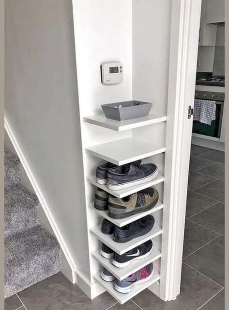 Small Closet Storage, Small Closet Organization Bedroom, Closet Small Bedroom, Coat Closet Organization, Closet Diy, Ikea Closet, Closet Shoe Storage, Open Closet, Small Closets