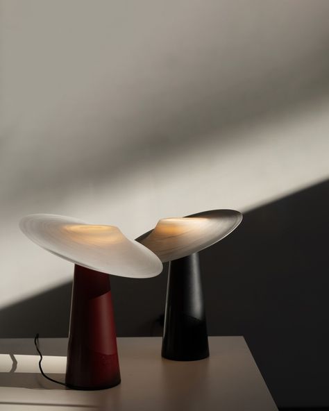 Dai Table Lamp is a minimalist lamp created by Los Angeles-based designer @ming_li_chang Photography by @ming_li_chang View more in bio #minimallamps #lighting #tablelamp #leibal Lamp Photography, Minimalist Lamp, Light Design, May 27, Lighting Collections, Functional Design, Lighting Design, Furniture Design, Lamps