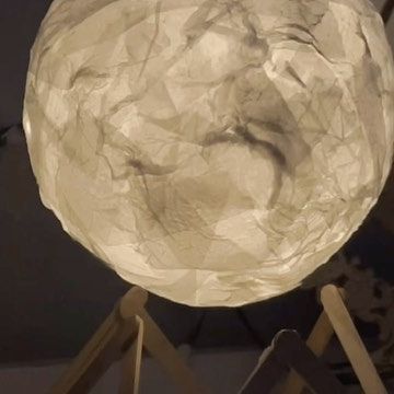 Yasmin 🧸 on Instagram: "floating moon light 🥹🌙☁️ #diy" Diy Moon Light, Moon Light, Harvest Moon, Lamp Light, Floating, Moon, Halloween, On Instagram, Instagram