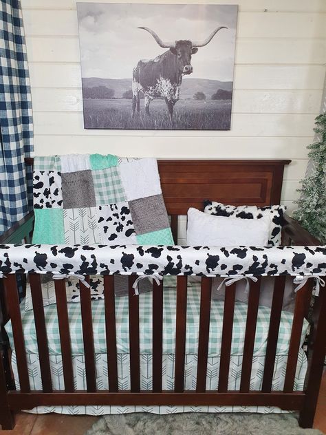 Neutral Crib Bedding, Farmhouse Style Bedding, Western Nursery, Cow Nursery, Neutral Crib, Baby Room Neutral, Baby Room Themes, Rustic Nursery, Baby Crib Bedding