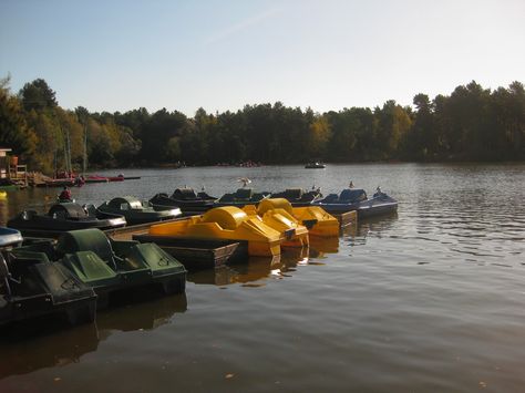 Pedal Boat Aesthetic, 2023 Bucket List, Girly Core, Pedal Boats, Summer Nostalgia, Pedal Boat, Money Aesthetics, Berlin City, Ideas For Photography