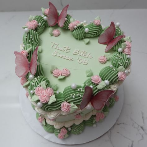 💚💗🦋🌸🍃 - Cake Details - Size: Standard 7” (two layers) Add-ons: Butterflies (edible) + pearls (edible) Edible Pearls, Heart Cake, Camo Colors, Colorful Heart, Cake Decorating, Cake, Color