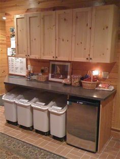 Tack Room Ideas, Feed Room, Horse Tack Rooms, Dog Kennel Ideas, Dog Boarding Kennels, Horse Barn Ideas Stables, Tack Rooms, Horse Barn Designs, Kennel Ideas