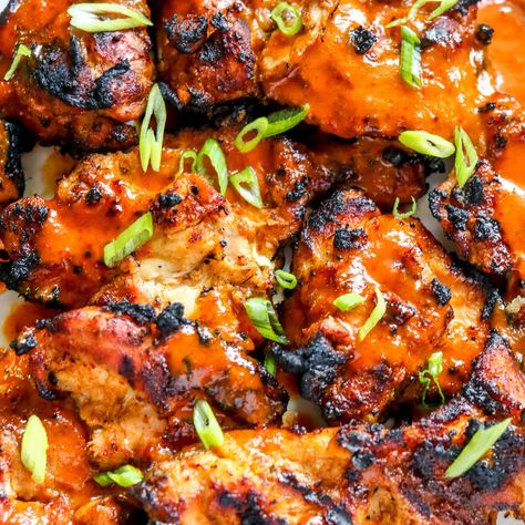 Grilled Marinated Chicken Curry Recipe (With Coconut Milk) Grilled Marinated Chicken, Recipe With Coconut Milk, Jamaican Curry Powder, Thai Chicken Curry, Coconut Curry Sauce, Grilled Food, Noodle Salad Recipes, Chicken Curry Recipe, Grilled Chicken Thighs