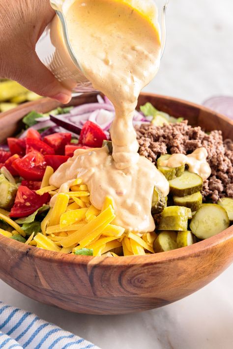 Cheese Burger Salad Keto, Big Mac Chopped Salad, Jimmy John’s Unwich Salad, Cheeseburger Salad Dressing, Burger Salad Dressing, Whopper Salad, Cheese Burger Salad, Big Salad Recipes, Low Carb Bowls