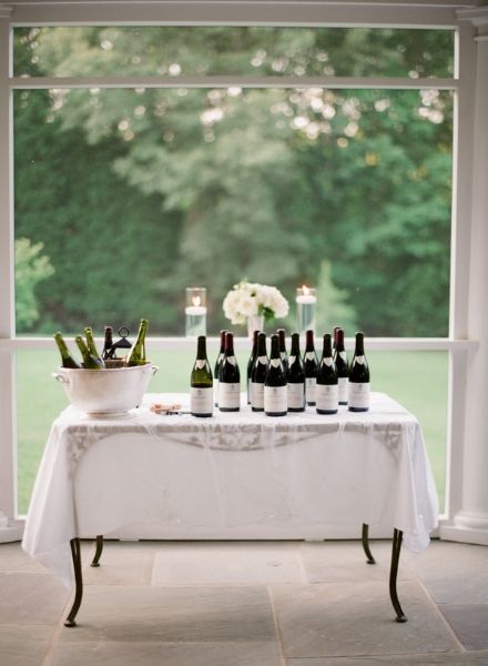 Wine Station Wedding, Wine Station Ideas For Party, Wedding Wine Station, Wedding Wine Bar, Wedding Drink Table, Wine Bar Wedding, Wine Consultant, Diy Wedding Bar, Rehearsal Dinner Themes