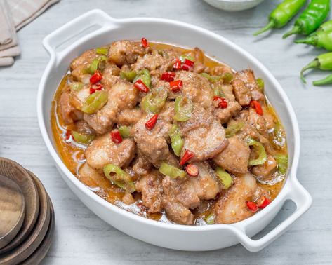 Bicol Express Recipe Bicol Express Recipe, Bicol Express, Shrimp Paste, Start A Fire, Favourite Food, Filipino Recipes, What To Eat, Just Start, What To Cook