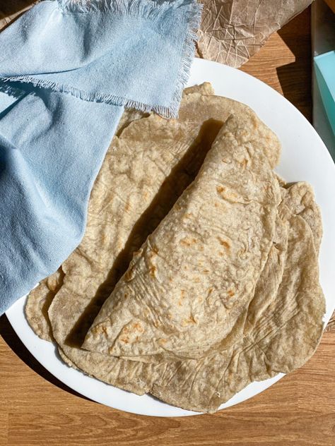 Teff wraps (gluten-free + vegan) Meal Prep Wraps, Teff Flour Recipes, Teff Recipes, Simple Meal Prep, Teff Flour, Homemade English Muffins, Vegan Potato, Tortilla Recipe, Vegan Bread