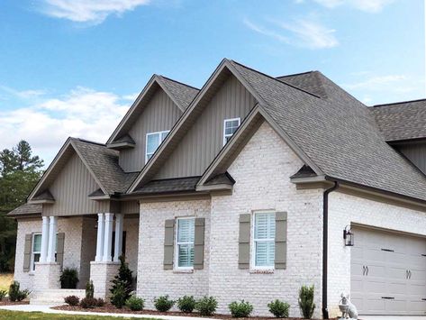 Chesapeake Pearl Grey House White Brick, Cream Brick And Stone Exterior, Chesapeake Pearl Brick With White Mortar, Cream And White House Exterior, Light Brick Colors For House Exterior, Acme Brick Colors Houses, Light Colored Brick Exterior, Taupe Brick House Exterior, Brick With White Windows