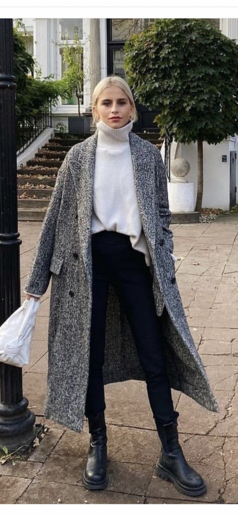 Herringbone Coat Outfit, Tweed Coat Outfit, Oversized Coat Outfit, Coat Outfits For Women, Grey Coat Outfit, Wool Coat Outfit, Cold Day Outfits, Winter Coat Outfits, Trendy Fall Fashion