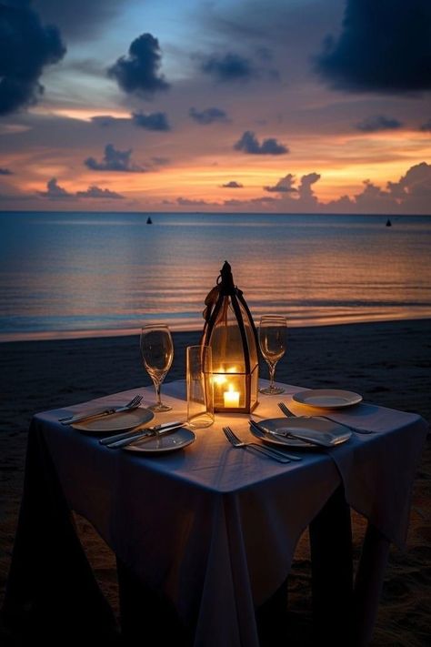 Romantic Beach Picnic, Luxury Island, Romantic Nights, Dream Proposal, Beach Dinner, Candlelit Dinner, Romantic Beach, The Lover, Romantic Places