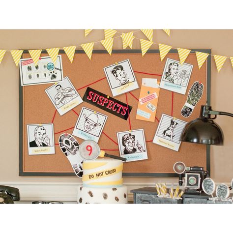 Detective Party Printable Suspects Poloroids - Instant Download Detective Birthday Party, Vintage Detective, Secret Agent Party, Spy Birthday Parties, Detective Party, Detective Theme, Clue Party, Mystery Dinner Party, Spy Party