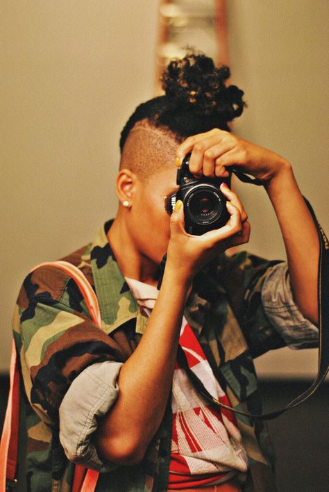 *Hair Inspo* :: A radical look, both sides of the head shaved and natural high bun. #TeffTheDon #MissKL #MissKLCoachella Shaved Sides Natural Hair, Braided Undercut, Natural Mohawk, Tapered Natural Hair Cut, Dread Hair, Black Hair Inspiration, Afro Braids, Half Shaved Hair, Tapered Natural Hair