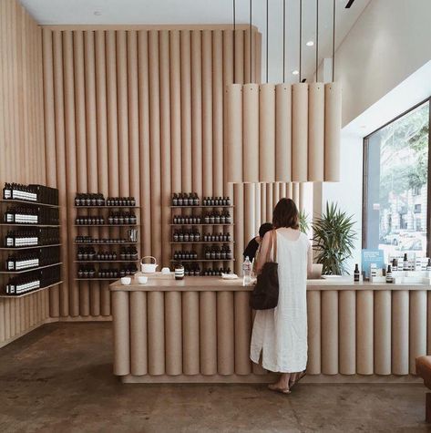 Aesop Shop, Home Screen Ideas, Homemade Chicken Noodle, Pharmacy Design, Retail Inspiration, Showroom Interior Design, Counter Design, Bakery Design, Homemade Hot Chocolate