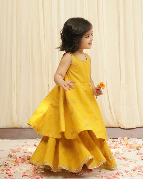 Your Girl - Bari Eid ‘ 23 Mustard & Green Embroidery on cotton #yourgirl #barieid #kids #cotton #kameez #culottes #anarkali… | Instagram Model Blouse, Kids Ethnic Wear, Mustard Green, Latest Model Blouse Designs, Green Embroidery, Mustard Greens, Blouse Models, Anarkali Dress, Your Girl