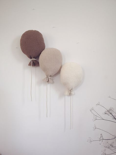 Balloon Wall Decorations, Neutral Baby Decor, Fall Nursery, Baby Bear Nursery, Magical Nursery, Fabric Balloon, Decorative Wall Decor, Beige Nursery, Balloon Nursery