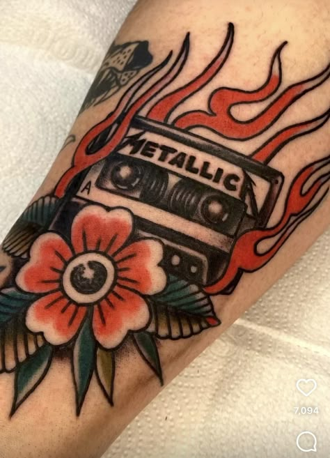 American Traditional Sunset Tattoo, Vinyl Traditional Tattoo, Traditional Racing Tattoo, Pop Punk Traditional Tattoo, 70s Rock Tattoo, American Traditional Head Tattoo, Music American Traditional Tattoo, Old School Guitar Tattoo, American Traditional Guitar Tattoo