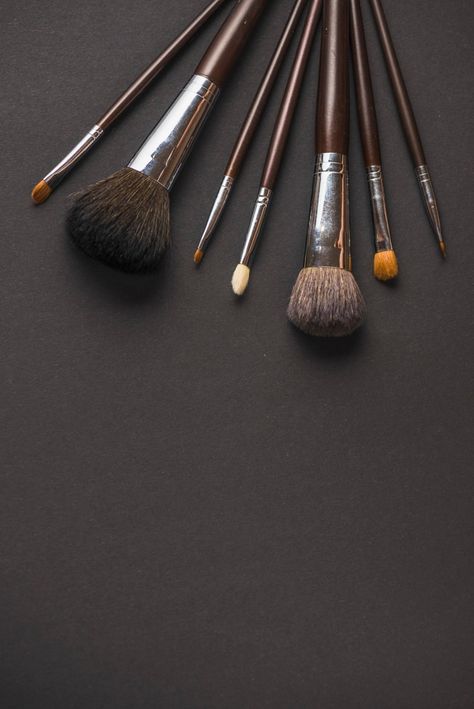 Make Up Tools Photography, Makeup Fliers, Makeup Asthetic Background, Makeup Pictures Wallpaper, Picture Of Makeup, Makeup Aesthetic Wallpaper, Beauty Parlour Makeup, Background Makeup, Cosmetics Model