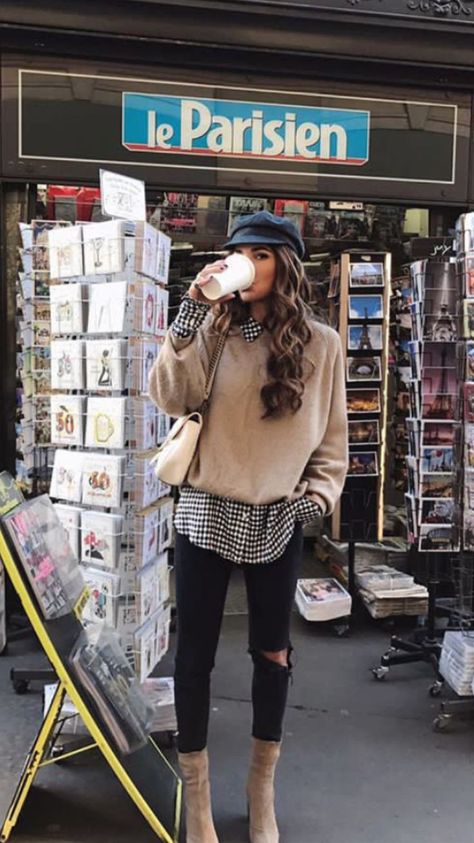 outfit inspo Winter Mode Outfits, Negin Mirsalehi, Style Parisienne, Perfect Fall Outfit, Fashion Blogger Outfit, Blogger Outfits, Paris Mode, Paris Trip, Paris Outfits