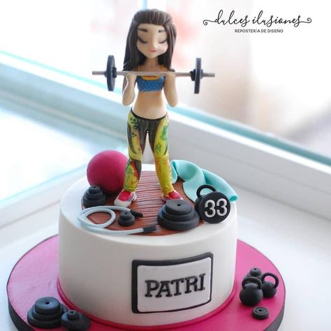 Gym Cakes For Women, Fitness Cake Design, 33 Cake, Bolo Crossfit, Crossfit Cake, Fitness Cake, Gym Cake, Doctor Cake, Small Birthday Cakes