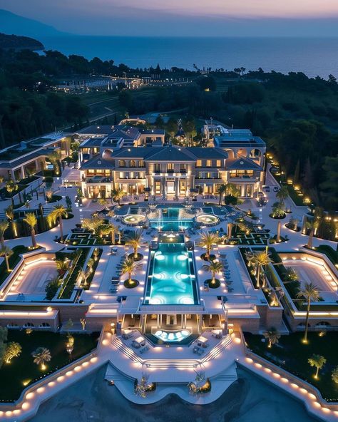 Introducing ‘The Aegean Splendor,’ a $100 million concept mansion that harmoniously blends Modern and Greek architectural styles, creating… | Instagram Dream House Pictures, Castle House Design, Big Mansions, Luxury Houses Mansions, Dream Mansion, A Mansion, Dream Life House, Inspire Me Home Decor, Modern Mansion