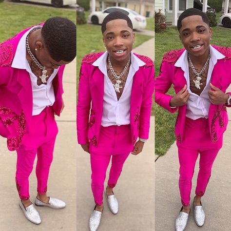 White And Pink Prom Suit, Orange Prom Suits For Black Men, Pink Prom Suits For Men, Male Homecoming Outfits, Prom Guys Outfits, Prom Boys Outfit, Black Boy Prom Outfits, Homecoming Outfits For Guys High School