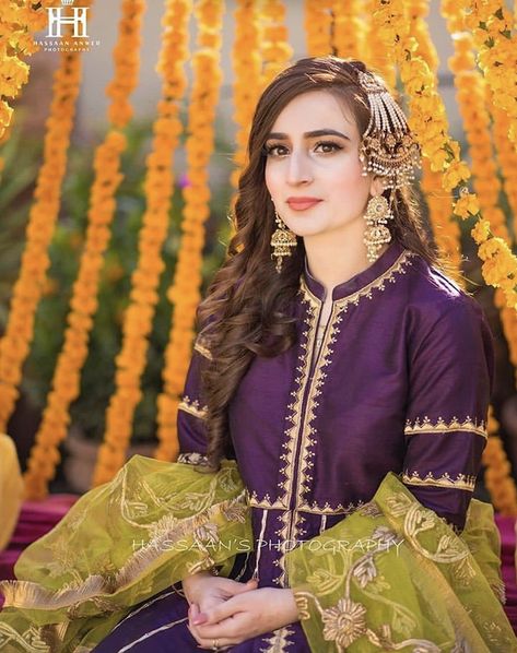 Asian Wedding Dress Pakistani, Bridal Mehndi Dresses, Mehndi Dresses, Pakistani Women Dresses, Asian Bridal Dresses, Latest Bridal Dresses, Bridal Dresses Pakistan, Womens Trendy Dresses, Pakistani Wedding Outfits