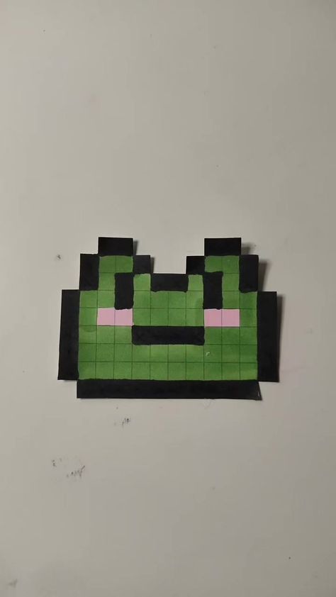 Drawing Ideas Minecraft, Draw With Squares, Drawing On Square Paper, Grid Paper Art Easy, Drawings In Squares, Squared Paper Drawing, 5x5 Pixel Art, Easy Pixel Art Ideas Cute, Pixel Drawing Minecraft