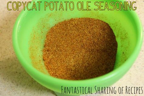 Copycat Potato Ole Seasoning | Taco John's secret weapon for their tatortots #copycat Potato Oles Recipe, Potato Ole Seasoning, Taco Johns, Restaurant Hacks, Taco John's, Torta Recipe, Diy Mixes, Spice Mix Recipes, Mood Food