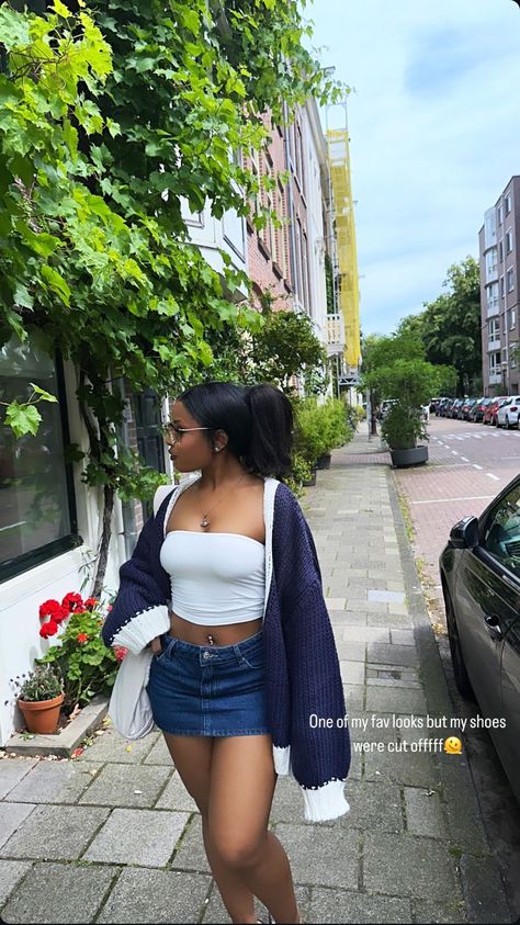 Vacation Outfits Streetwear, It Girl Outfit Black Women Summer, Dreamy Casual Outfit, Cute Tube Top Outfits Summer, Cute Summer Outfits Inspo Casual, Outfit For Rectangle Body Shape, Soft Baddie Outfits, Cute Simple Outfits Baddie, Dark Skin Outfits