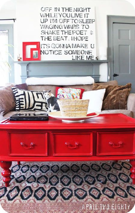 Red Coffee Table, Red Coffee Tables, Coffee Table Makeover, Painted Coffee Tables, Red Coffee, Red Table, Table Makeover, Diy Coffee Table, Redo Furniture