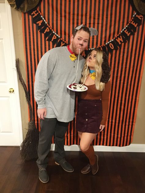 Aww how cute lol. Lady and the Tramp couples costume #halloween Disney Çiftleri, Disney Couple Costumes, Easy Couple Halloween Costumes, Easy Couples Costumes, Easy College Halloween Costumes, Meme Costume, Halloween Costumes Diy Couples, Cute Couples Costumes, Unique Couple Halloween Costumes