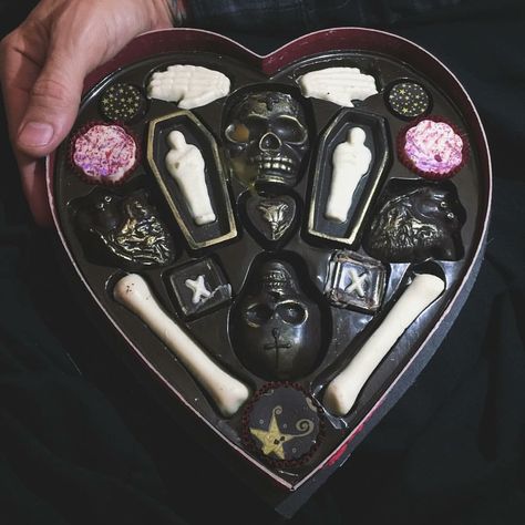 There is a best #valentines #Gothic #chocolate Creepy Valentines, Valentine Chocolates, April Ludgate, Anti Valentines Day, Valentine Chocolate, Delicious Treats, Kat Von, Kat Von D, Samhain