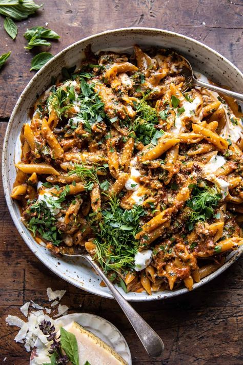 Decadent Pasta Recipes, Heart Pasta Recipes, Ricotta Dinner Recipes, Pasta With Whipped Ricotta, Ricotta Dinner, Sun Dried Tomato Pasta, Half Baked Harvest Recipes, Whipped Ricotta, Pasta Pot