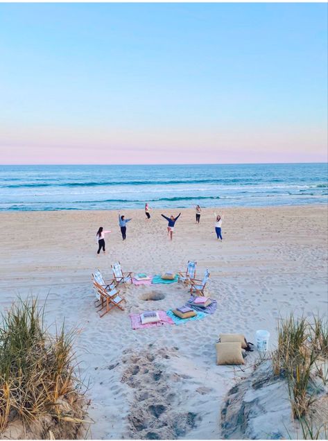 Nantucket Summer, Hamptons Summer, Dream Beach Houses, Beach Activities, Dream Beach, Beach Lifestyle, Summer Feeling, Summer Dream, Sunset Photos