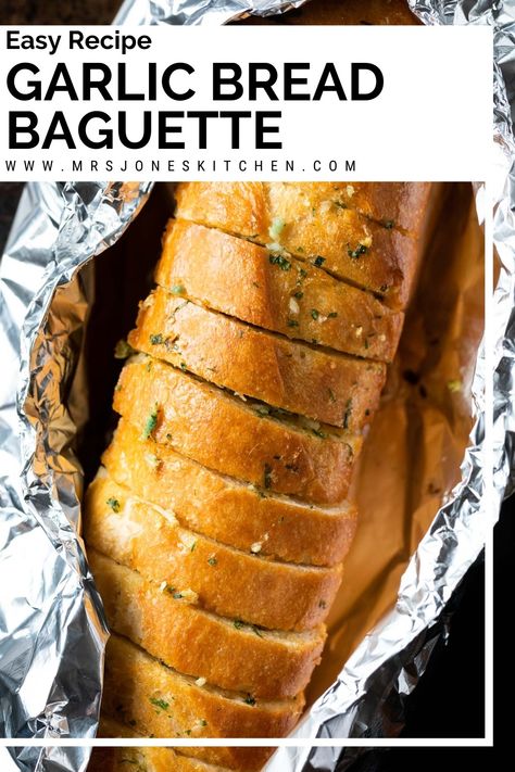 Garlic Bread From French Bread, No Yeast Baguette Recipe, Baquette Bread Recipes, Leftover Baguette, Garlic Bread Baguette, Garlic Baguette, Easy Garlic Bread, French Baguette Recipe, Bread Baguette