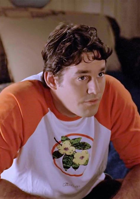 Xander Harris, Flippy Hair, Open Back Shirt, Buffy Style, Buffy The Vampire Slayer, Vampire Slayer, Season 4, Curly Hair Styles