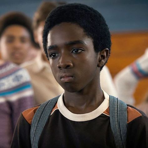 Lucas St, Stranger Things Lucas, Lucas Sinclair, Lucas Sinclair Season 4, Caleb Mclaughlin, El Stranger Things Season 2 Hair, Stranger Things Icons Season 4, Eleven Season 3 Icons, Caleb Mclaughlin Stranger Things