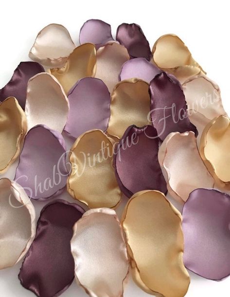 Dusty Purple, mauve, gold, champagne rose petals, light mauve dark mauve flower petals, table decoration, baby shower/bridal shower decor #wedding #bridetobe #bridal #weddingplanner #etsy #weddingdecor #etsyfinds #tabledecor #etsyweddings #partyplanner #weddingdecorations #springwedding #summerwedding #confetti #etsywedding #fallwedding #winterwedding #bridalshowerdecor #babyshowerdecor #partydecor #weddingdetails #weddingceremony #craftychaching #shopsmall #weddinginspiration #weddingflowers #w Flower Girl Petals, Red Wedding Decorations, Champagne Flowers, Champagne Rose, Dark Mauve, Bridal Shower Decor, Light Mauve, Purple Mauve, Geek Decor