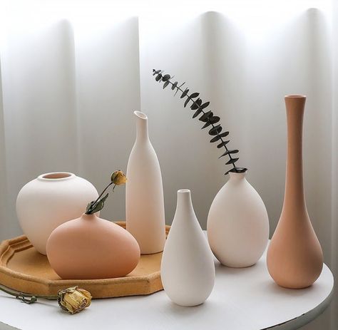 Nordic Desk, Diy Vases, Vase Ceramics, Orange Craft, Nordic Vase, Orange Ceramic, Entry Ideas, Pale White, Vase Collection